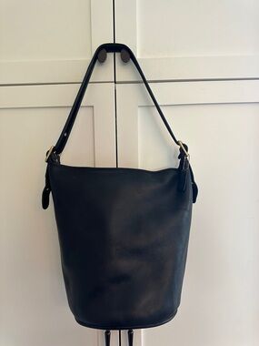 VINTAGE COACH #9085 BUCKET BAG -MADE IN THE UNITED STATES